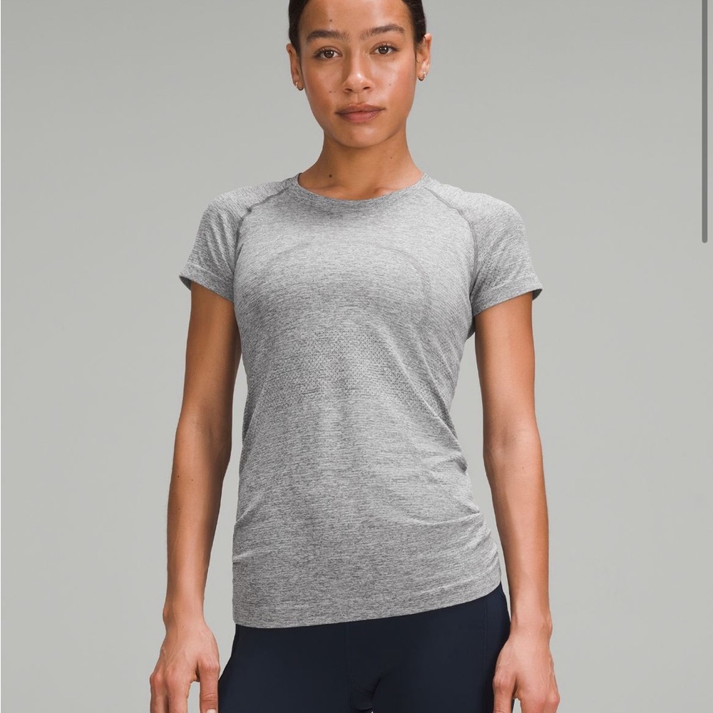 Grey lululemon swiftly tech size 4